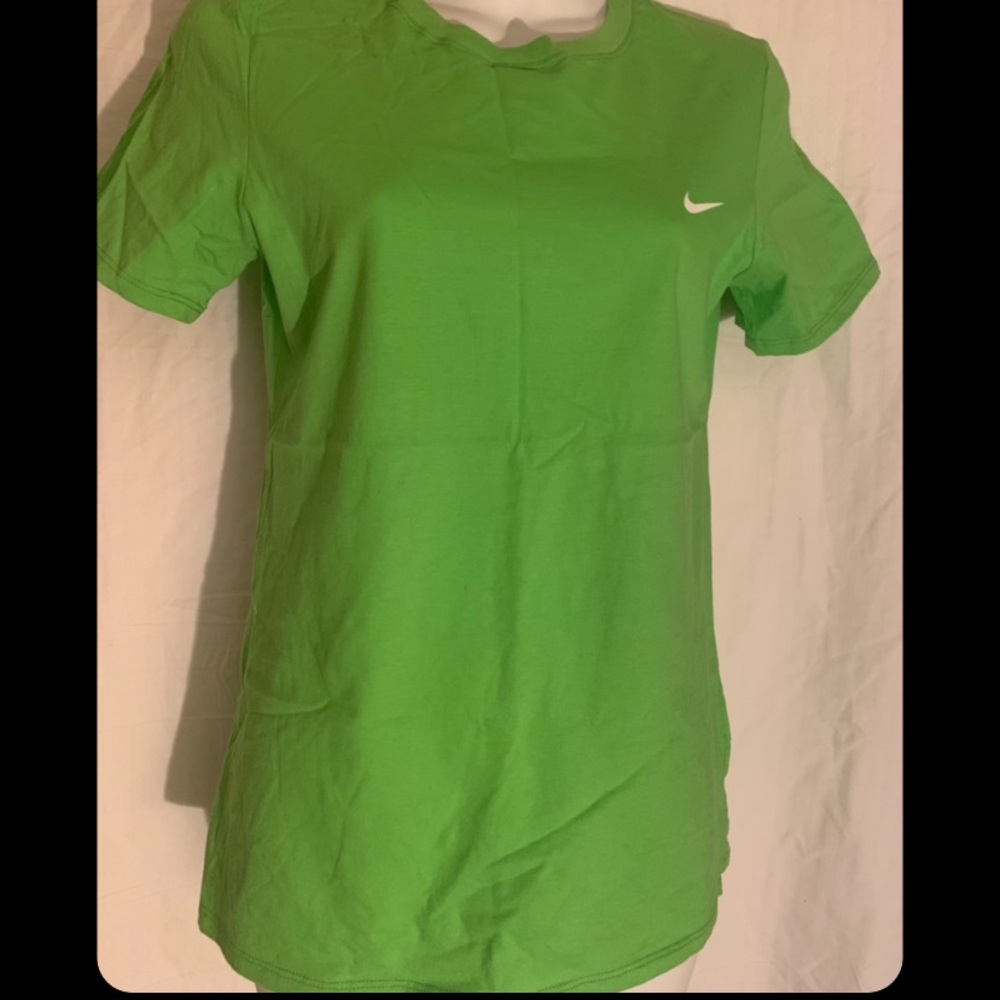 NIKE tshirt